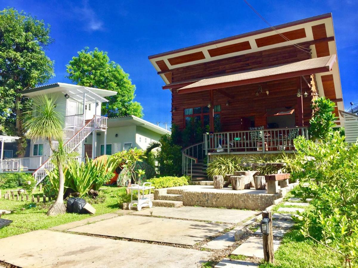 Takaidao Vintage Home Kanchanaburi Exterior foto